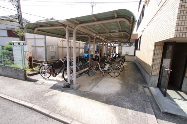 建物設備(駐輪場)
