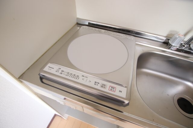 物件内観写真15　(1口コンロ)