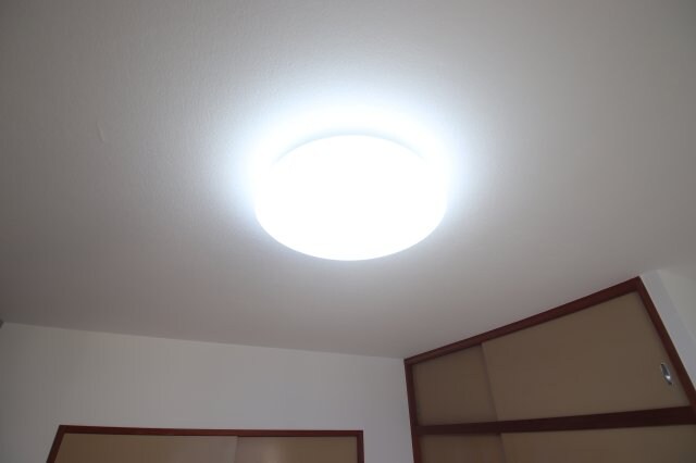 物件内観写真25　(照明)
