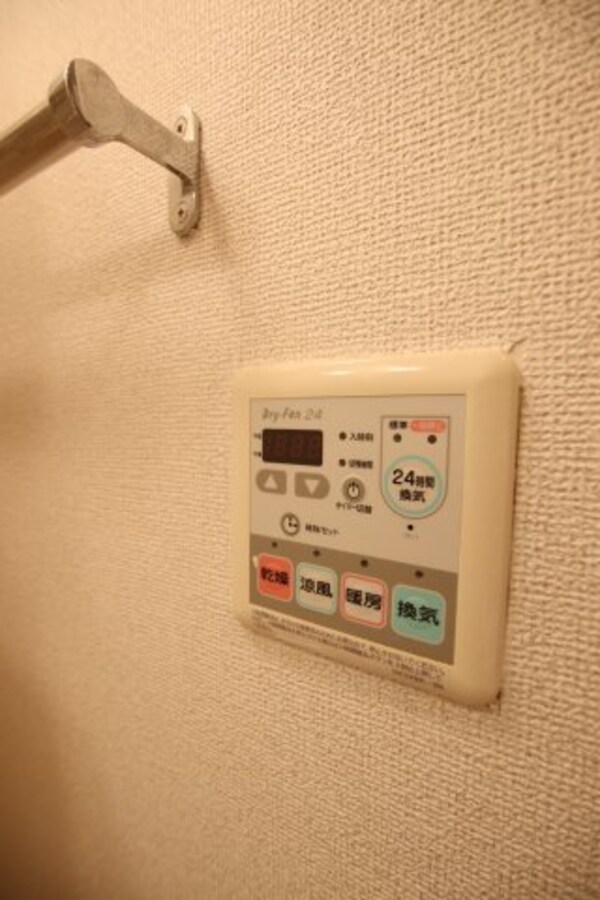 建物設備(浴室乾燥機)