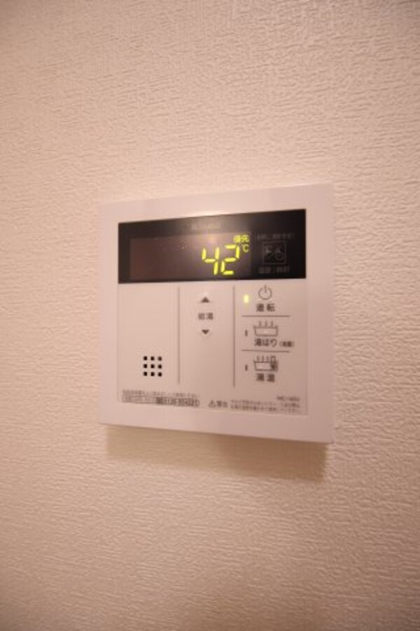 建物設備(給湯器リモコン)