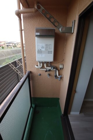 物件内観写真26　(洗濯機置場)