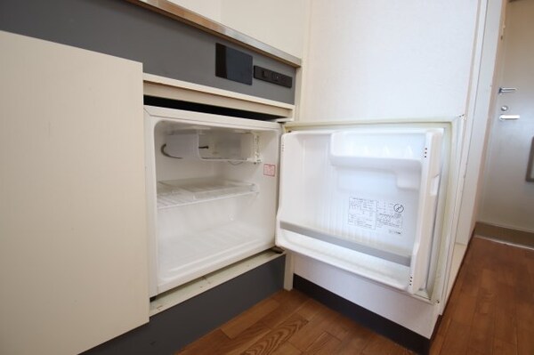 建物設備(ミニ冷蔵庫)