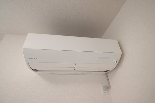 建物設備(エアコン)