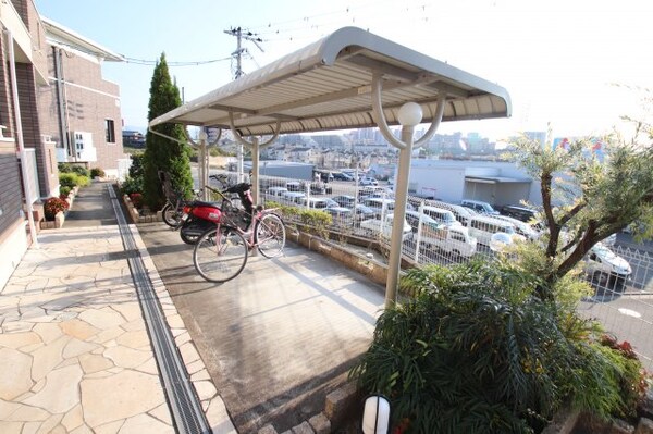 建物設備(駐輪場)