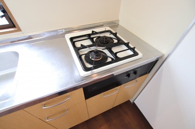 物件内観写真13　(システムキッチン)