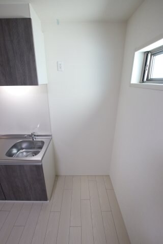 物件内観写真15　(冷蔵庫スペース)