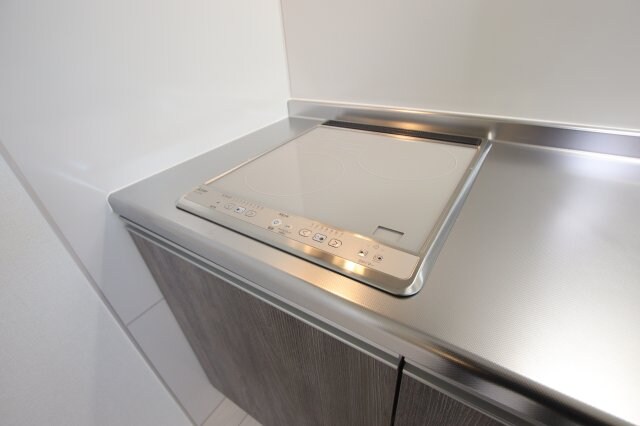 物件内観写真18　(IHコンロ)