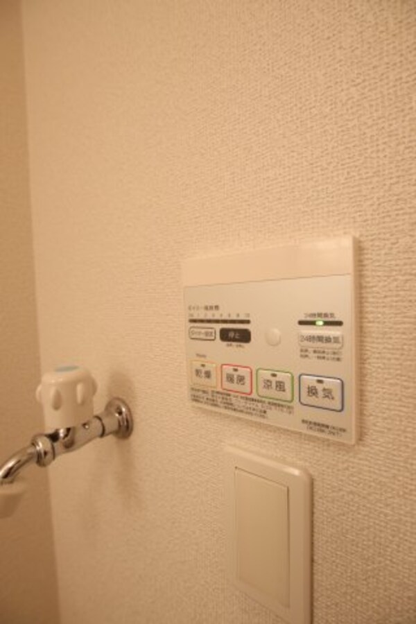 建物設備(浴室乾燥機)