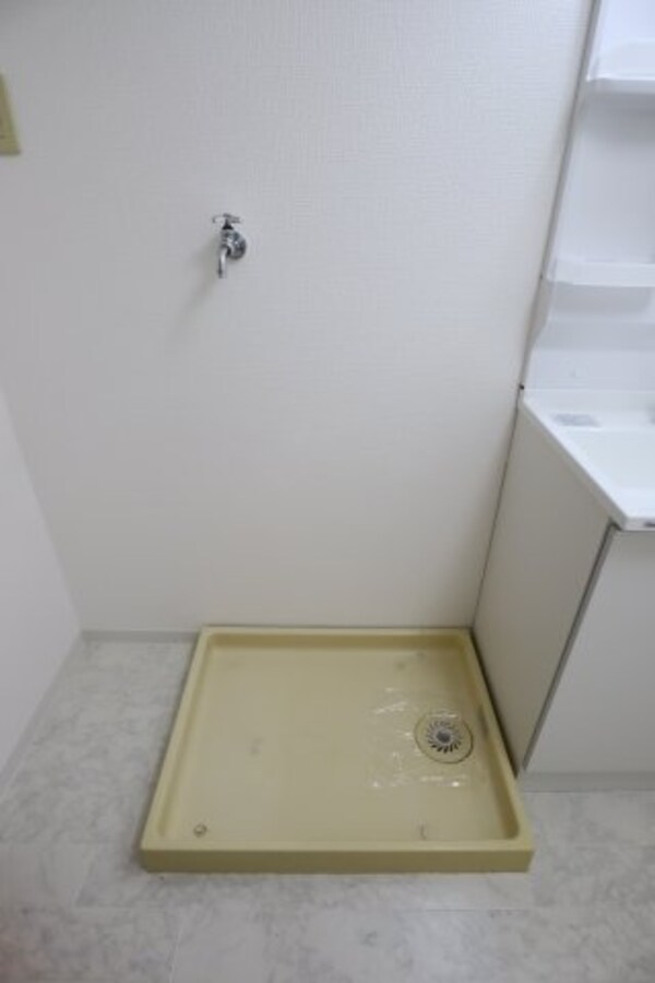 建物設備(室内洗濯機置場)