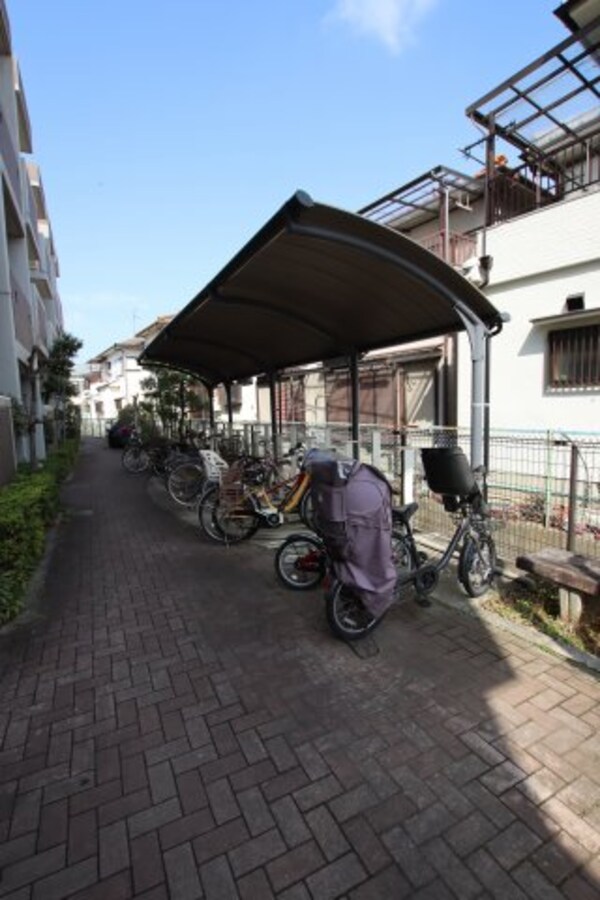 建物設備(駐輪場)