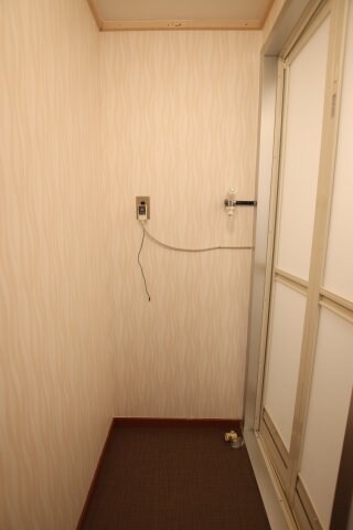 物件内観写真11　(室内洗濯機置場)