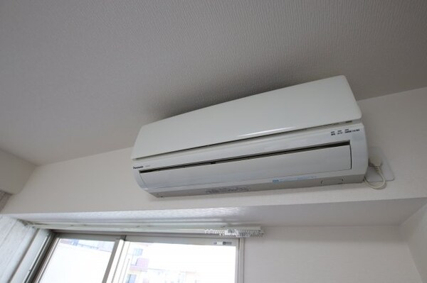 建物設備(エアコン)
