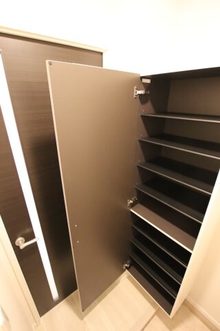 物件内観写真7　(シューズボックス)