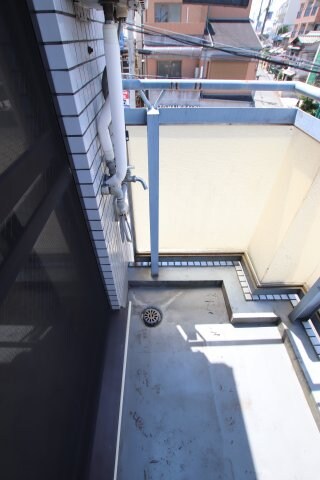 物件内観写真27　(室外洗濯機置場)