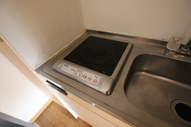 物件内観写真11　(電気コンロ)