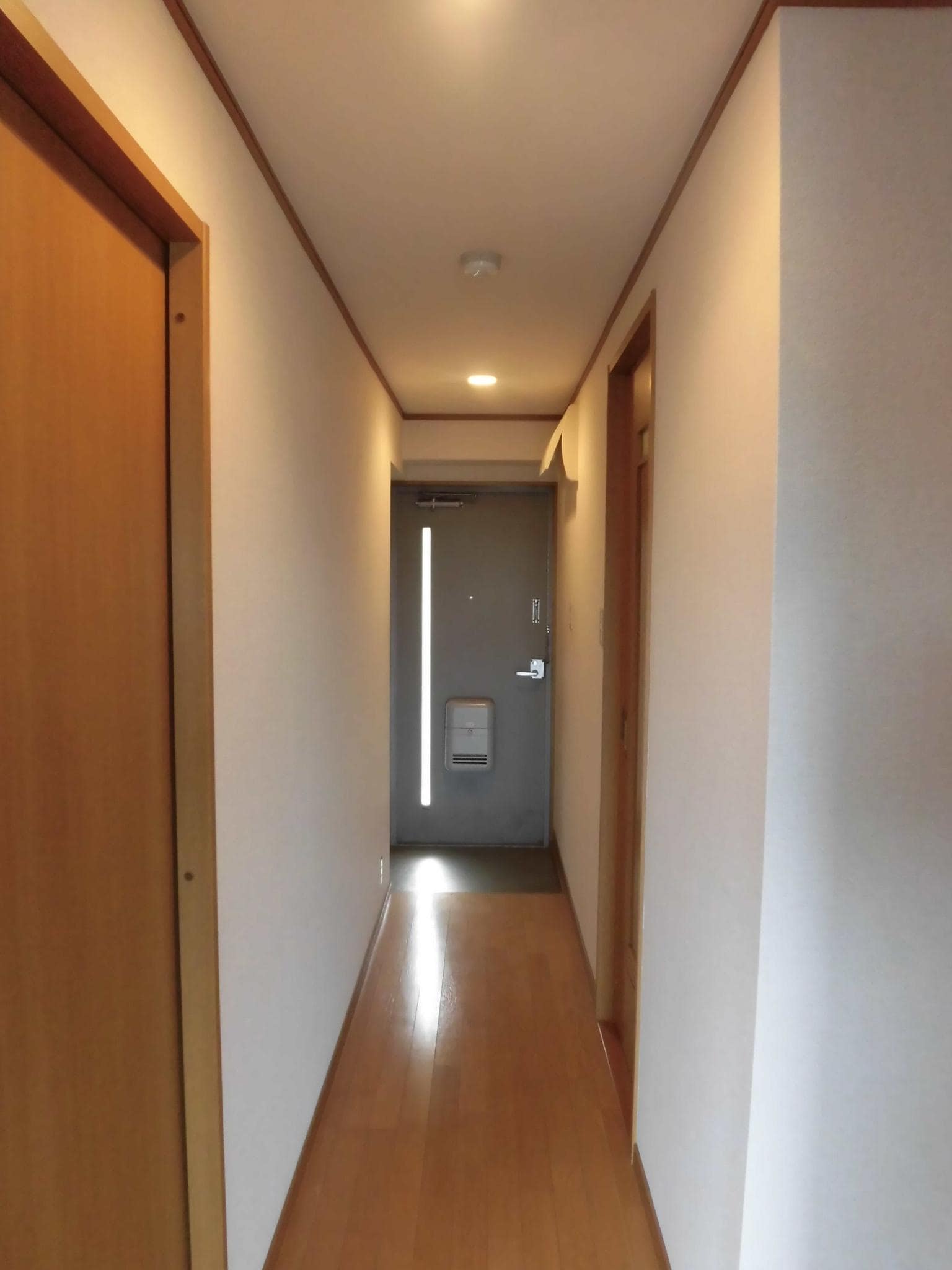物件内観写真25　(廊下)
