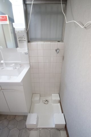 物件内観写真8　(室内洗濯機置き場)