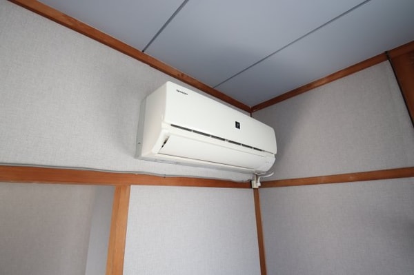 建物設備(エアコン)