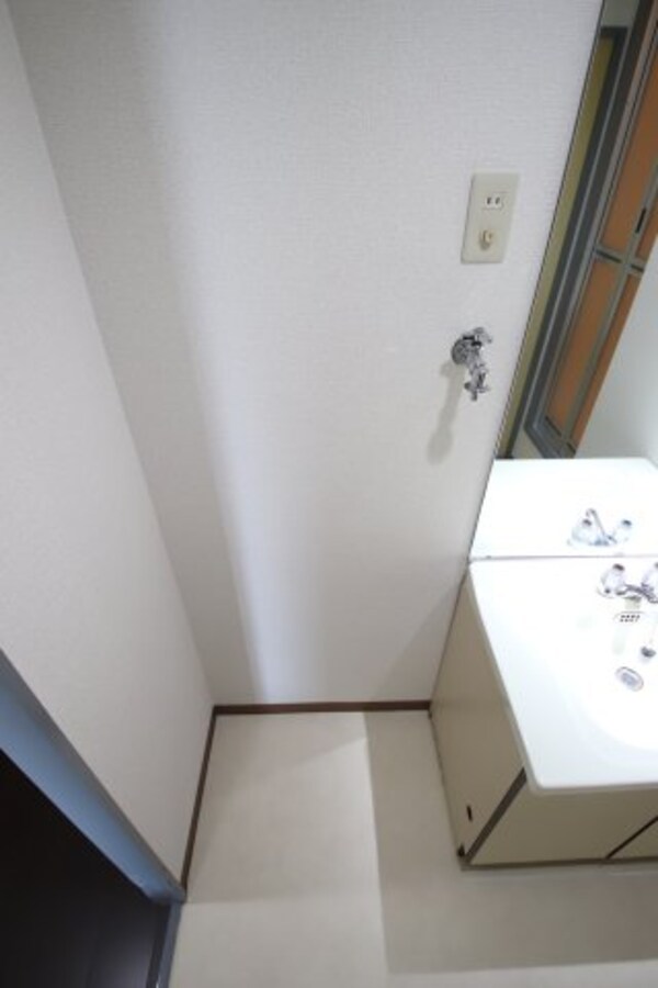 建物設備(室内洗濯機置場)