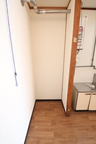 物件内観写真14　(冷蔵庫スペース)