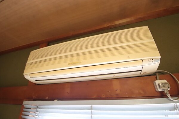 建物設備(エアコン)