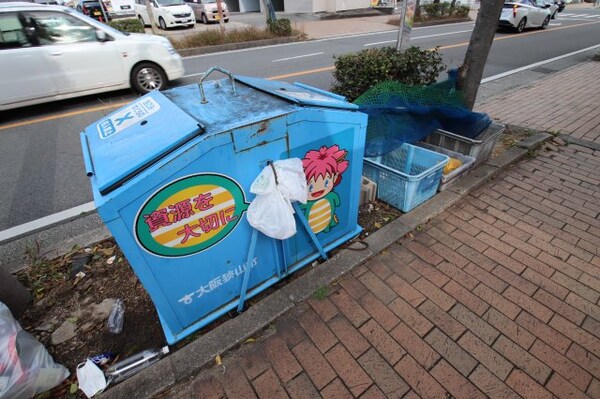 建物設備(敷地内ゴミ置き場)