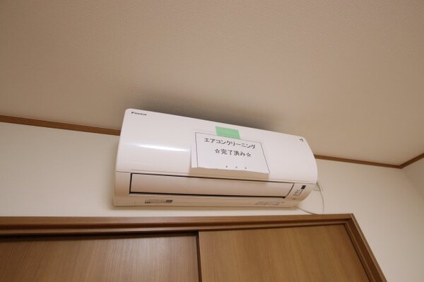 建物設備(エアコン)