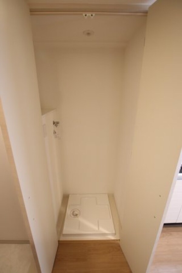 建物設備(室内線洗濯機置場)