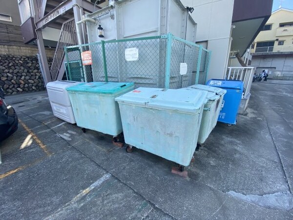 建物設備(室内洗濯機置場)