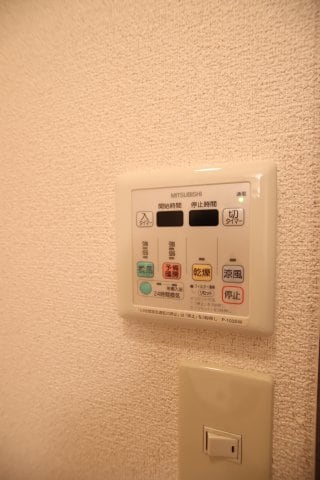物件内観写真14　(浴室乾燥機)
