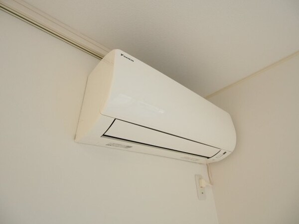 建物設備(エアコン)