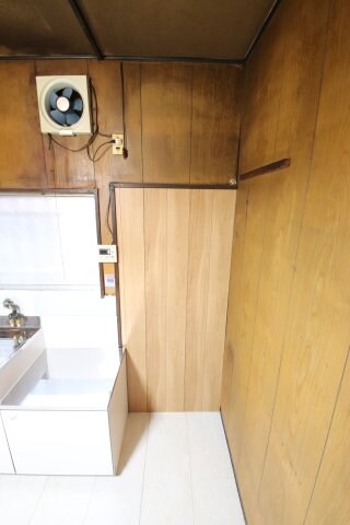 物件内観写真12　(冷蔵庫スペース)