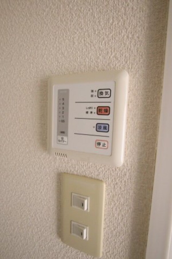 建物設備(浴室乾燥機)