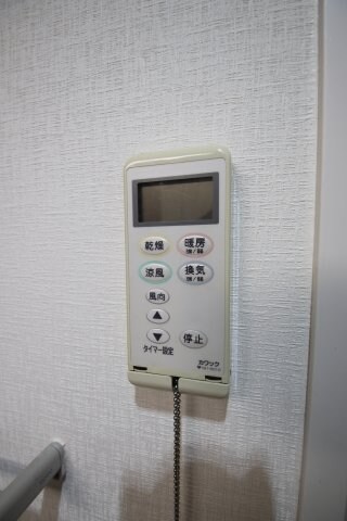 物件内観写真11　(浴室乾燥機)