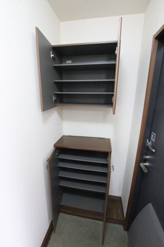 物件内観写真7　(シューズＢＯＸ)