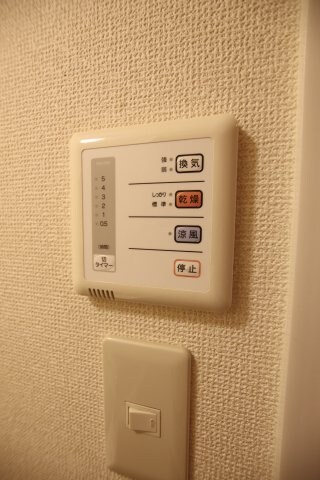 物件内観写真13　(浴室乾燥機)