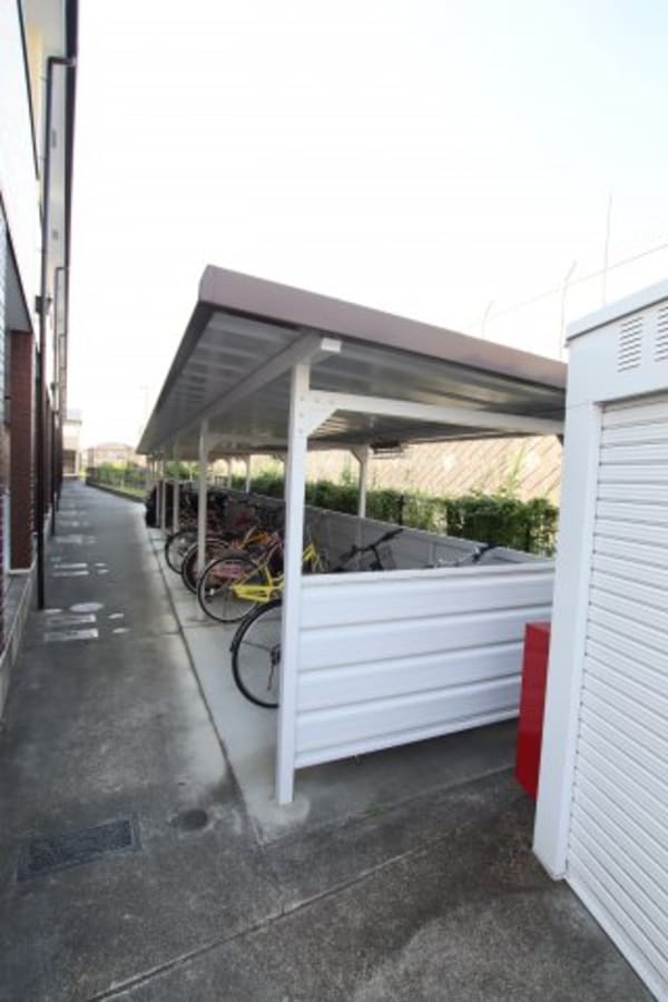 建物設備(駐輪場)