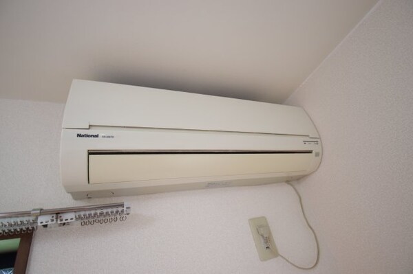 建物設備(エアコン)