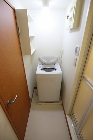 物件内観写真14　(洗濯機)