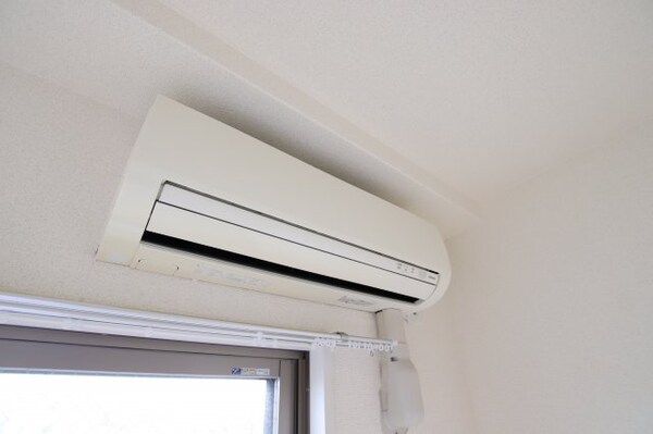 建物設備(エアコン)