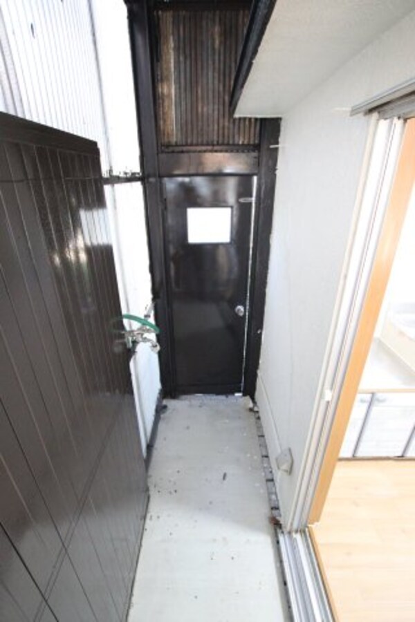 建物設備(室内洗濯機置場)