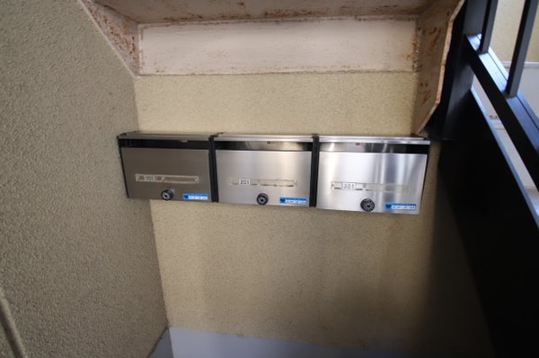 建物設備(ポスト)
