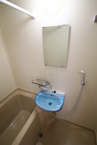 物件内観写真18　(洗面台)