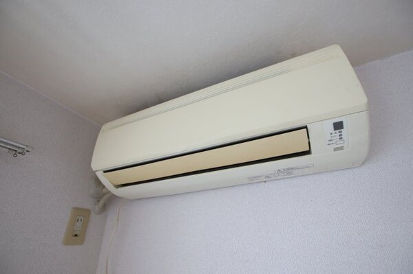 建物設備(エアコン)