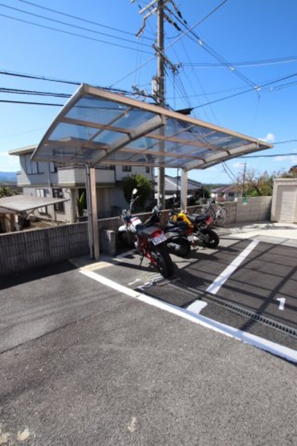 建物設備(駐輪場)
