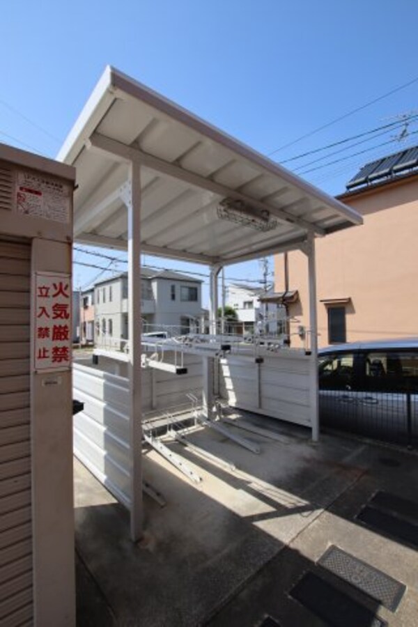 建物設備(駐輪場)