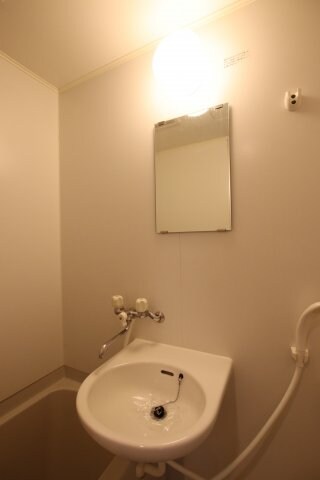物件内観写真19　(洗面台)