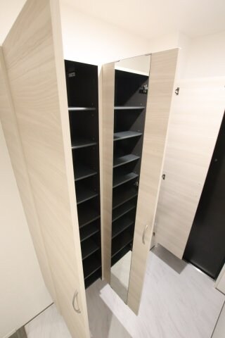 物件内観写真7　(シューズボックス)