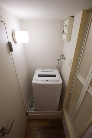 物件内観写真16　(洗濯機)